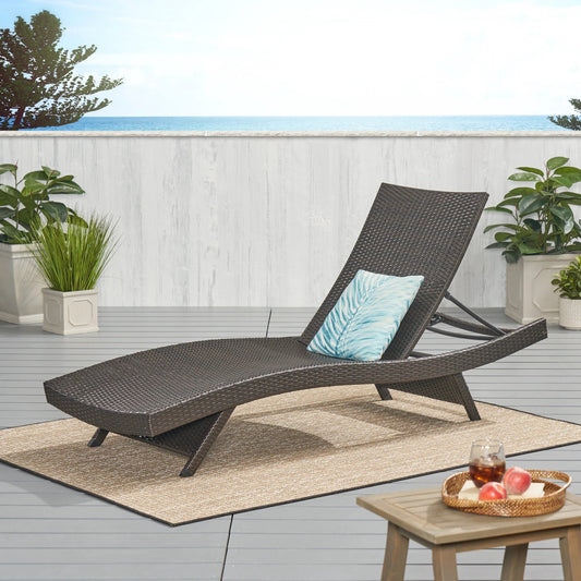 SALEM PE WICKER CHAISE LOUNGE by eprolo
