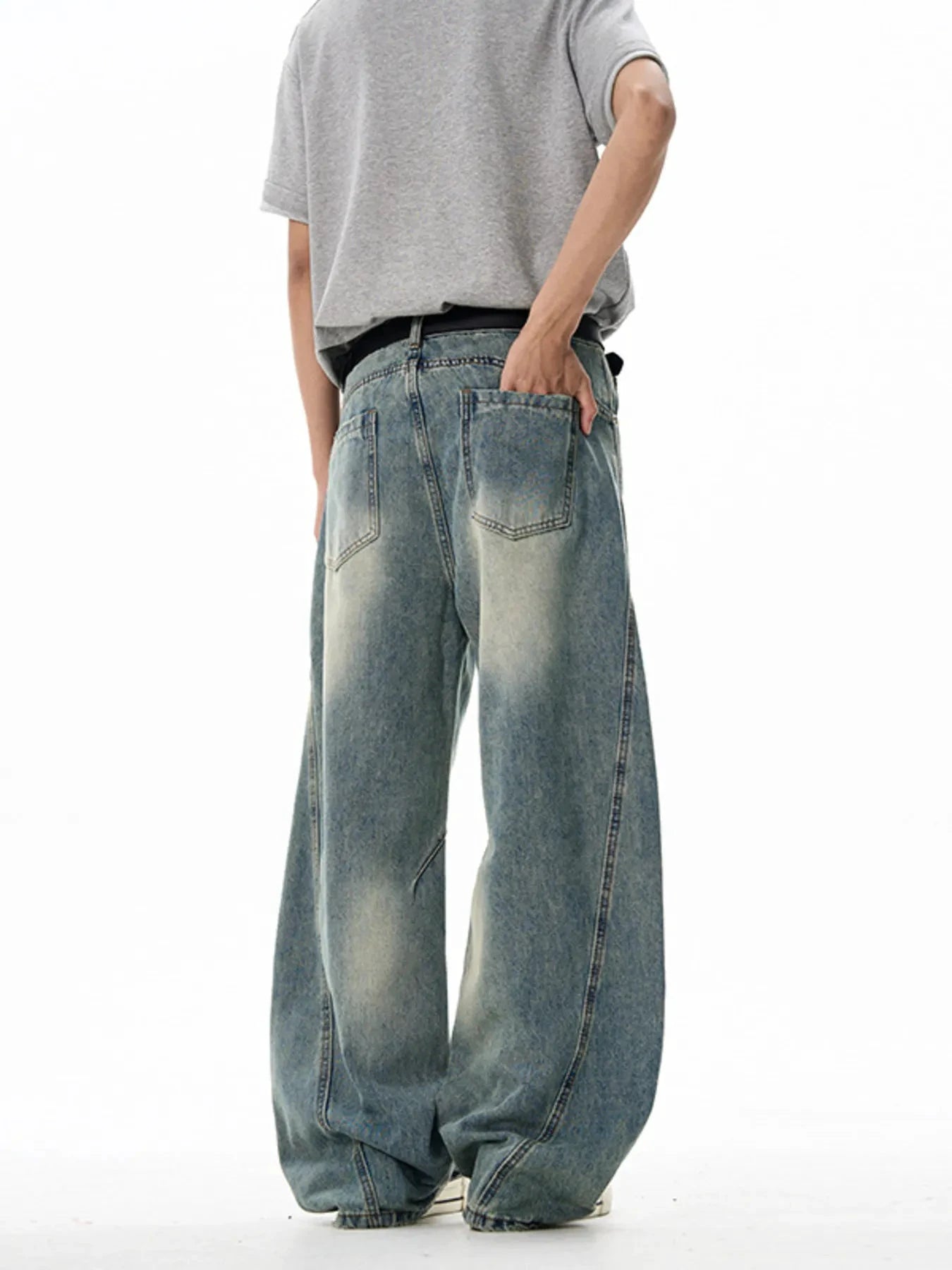 Men's Vintage Wide Leg Jeans by Trendsi