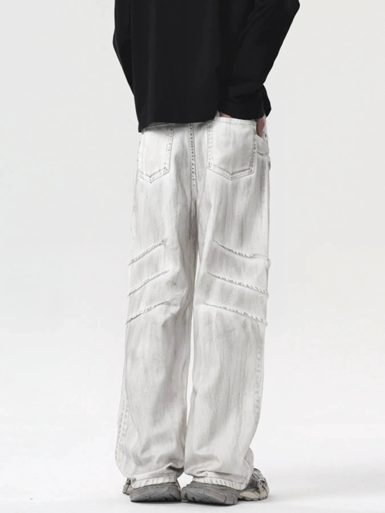 Men's Wash Wide Leg Jeans by Trendsi