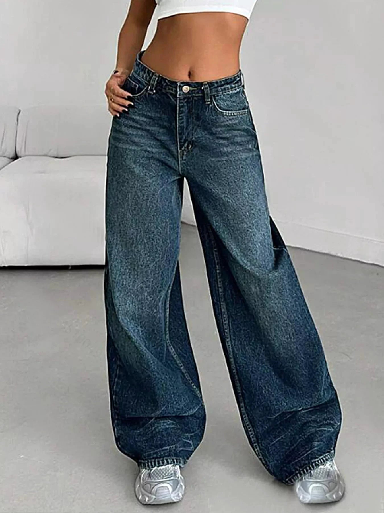 Vintage Wash Wide Leg Jeans by Trendsi