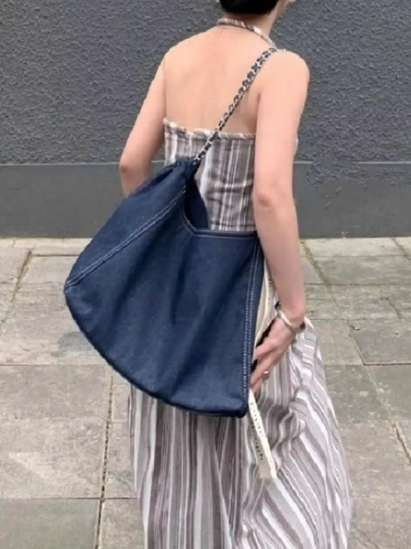 Chain Strap Tote Bag by Trendsi