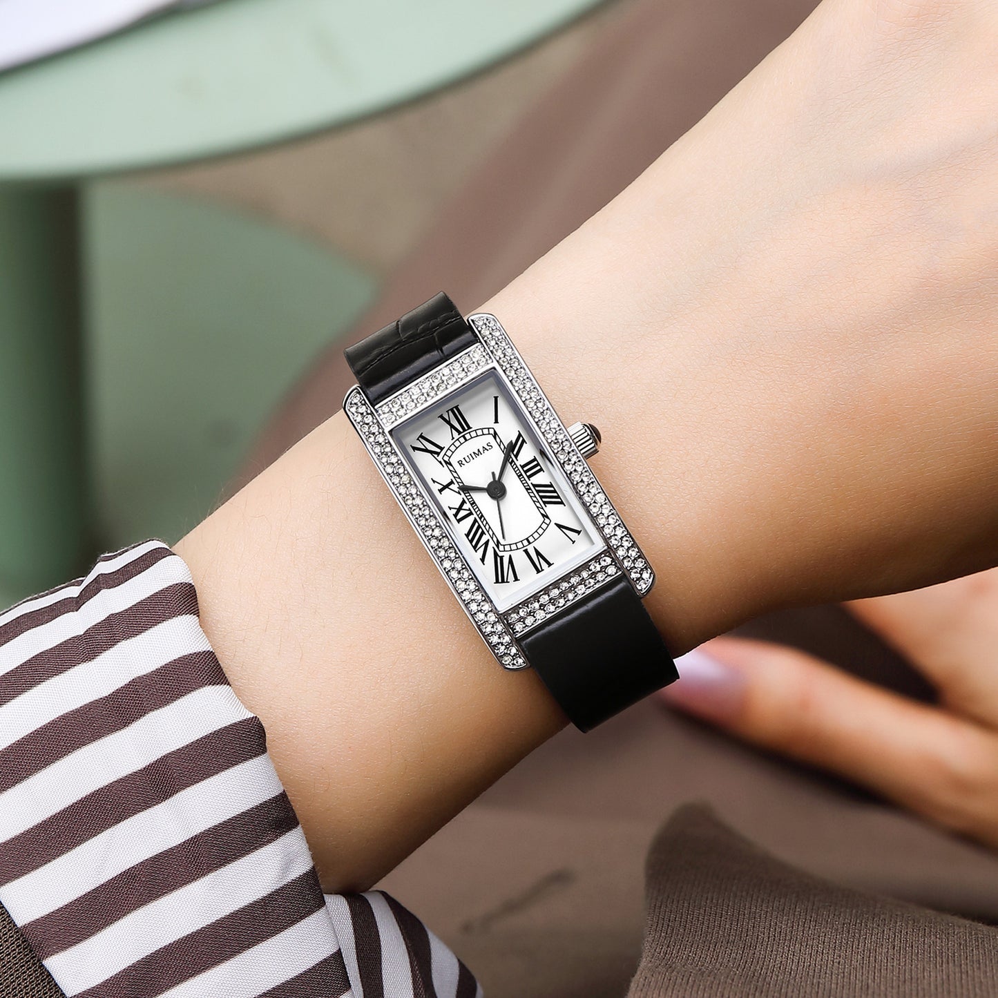 Montre-bracelet de luxe à quartz carrée pour femme RUIMAS, en cuir or rose.