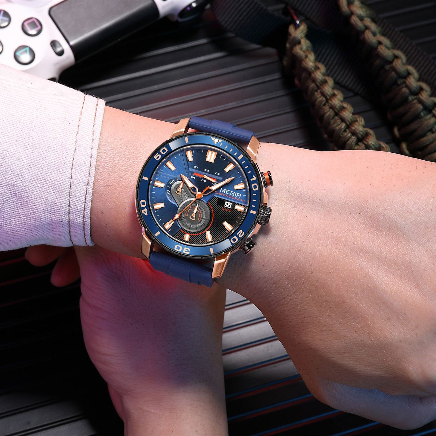 Luxury Men's Quartz Watch with Chronograph Function Water Resistant Silicone Band MEGIR Military Style Wristwatch