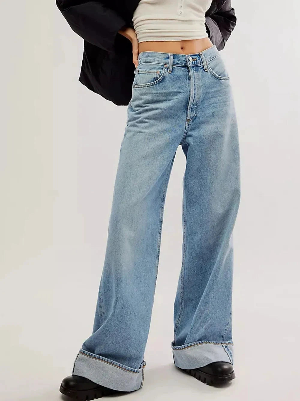 Cuffed Jeans with Pockets by Trendsi