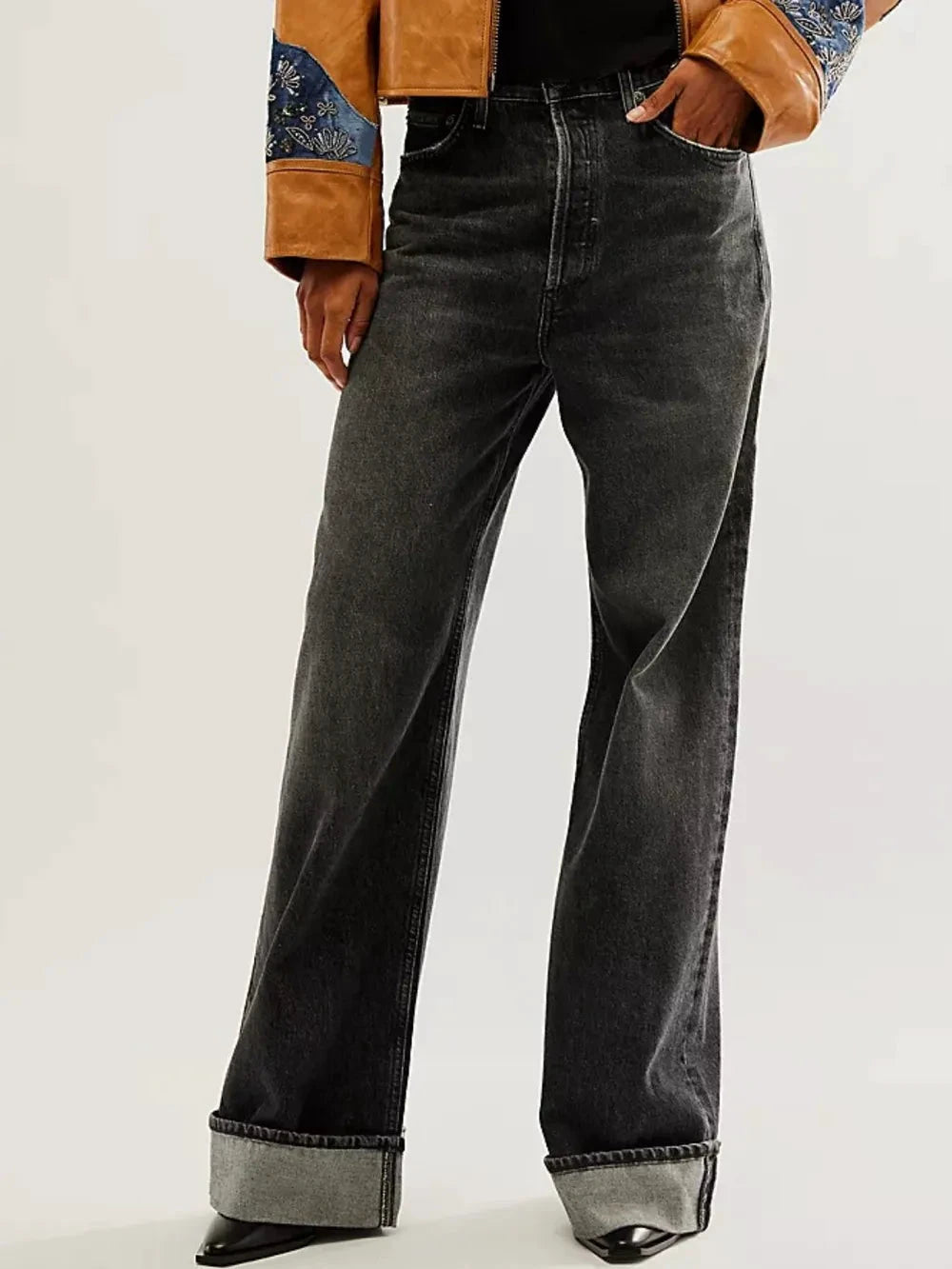 Cuffed Jeans with Pockets by Trendsi