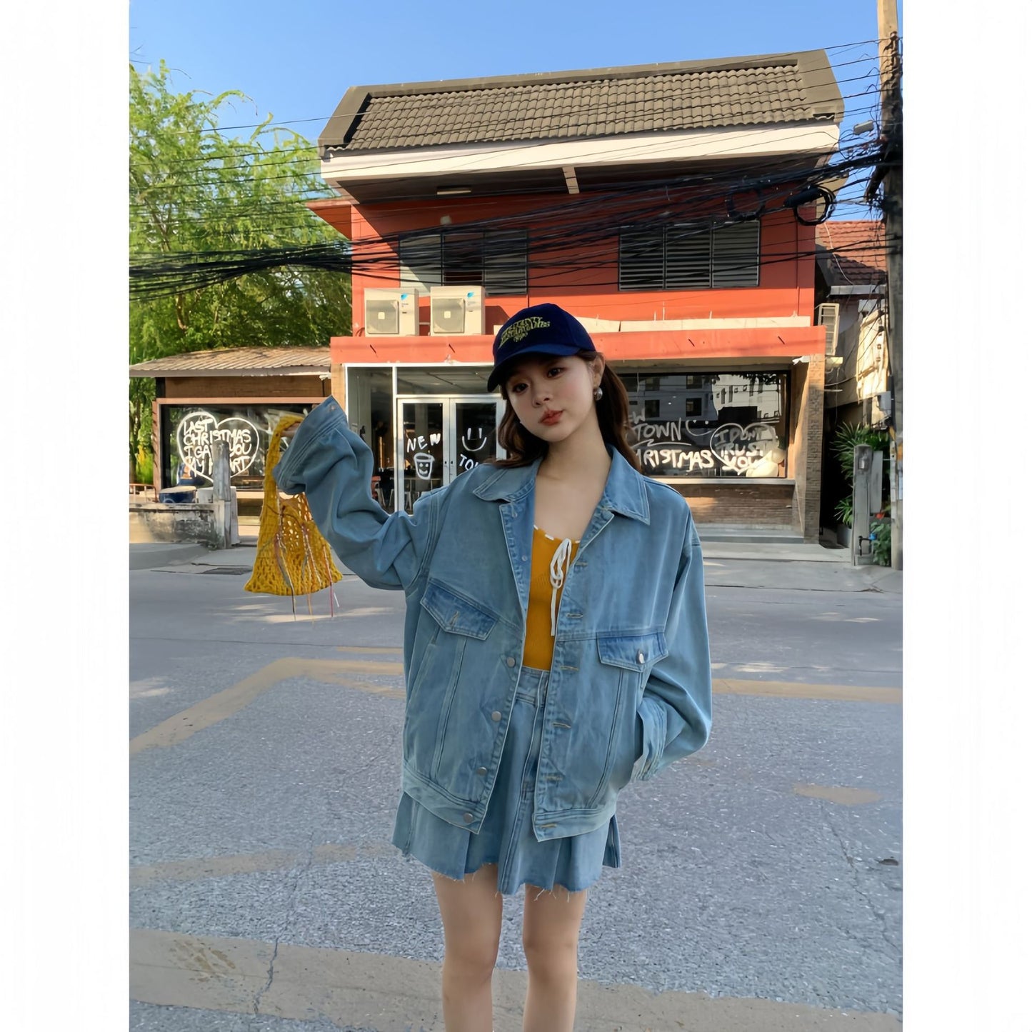 Fashionable Loose Denim Jacket for Women