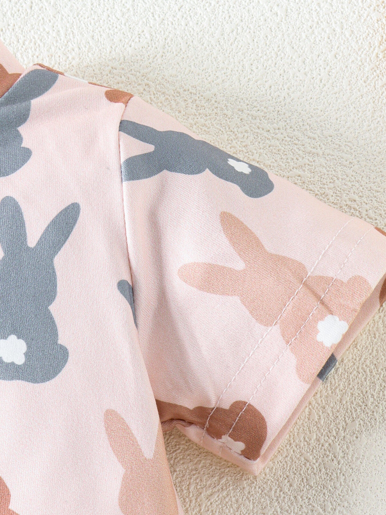 b69f82dbe13f438c99dae9d895d1f491-Max