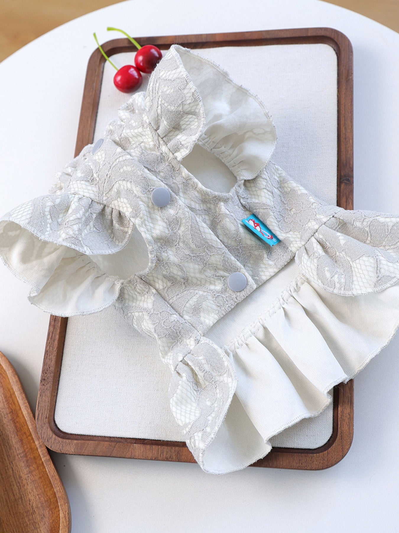 b740e004a7a2429f98dd63884fa52461-Max