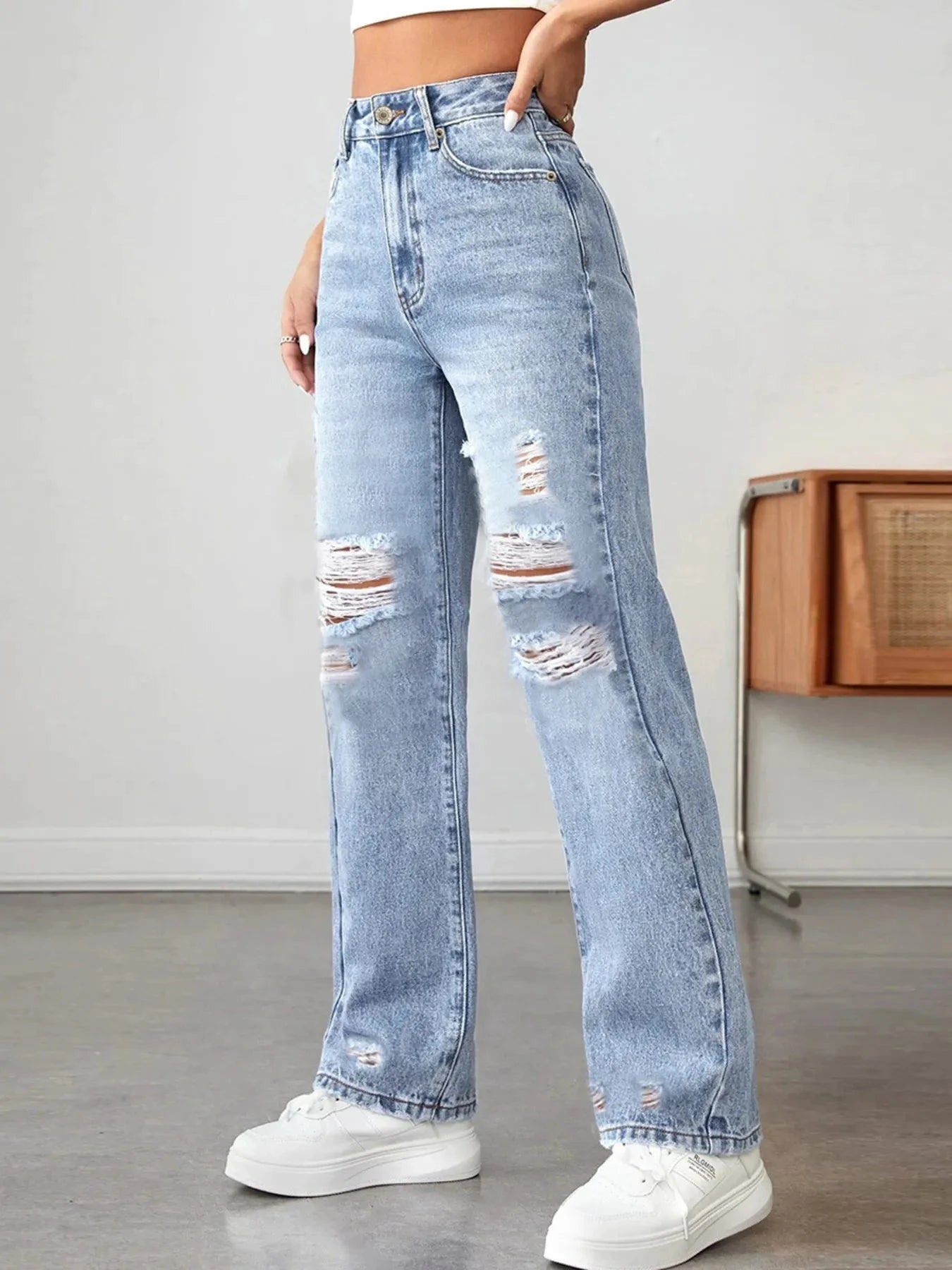 Distressed High Waisted Jeans by Trendsi