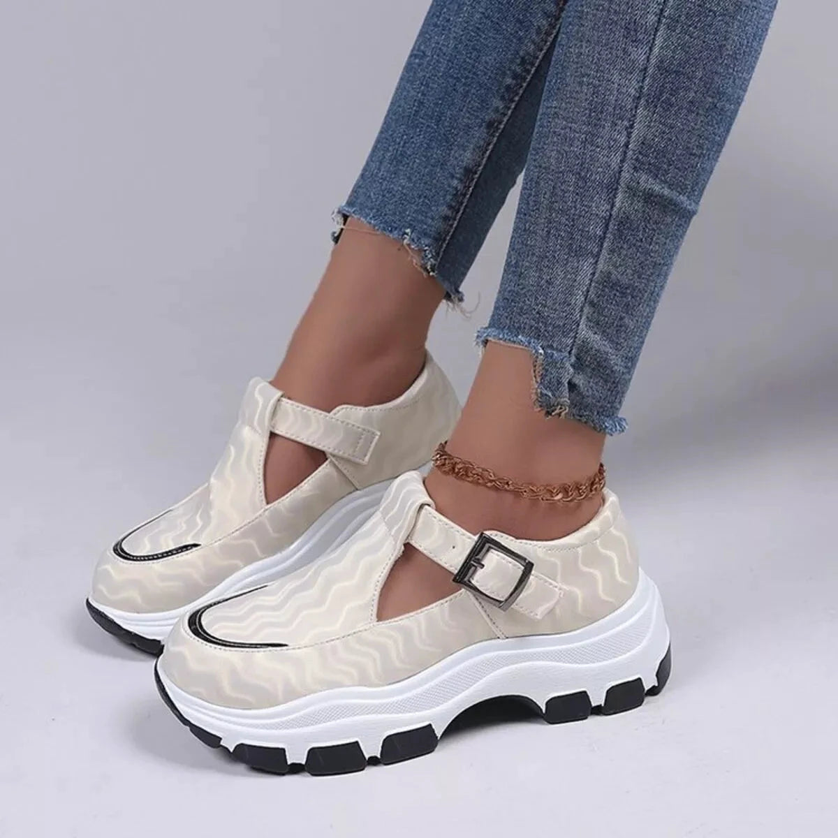 Round Toe Platform Sneakers by Trendsi