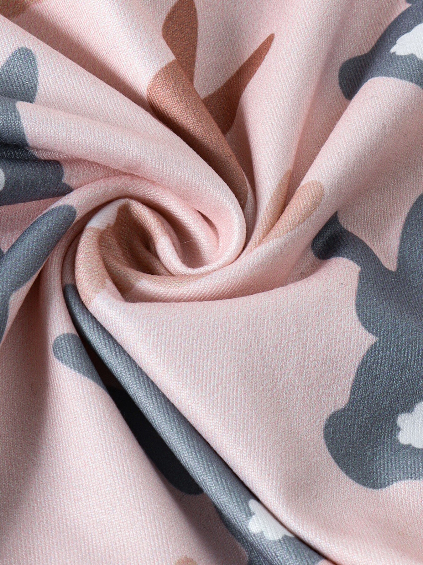 e0624f5fee2244848c5d82aa85107d81-Max