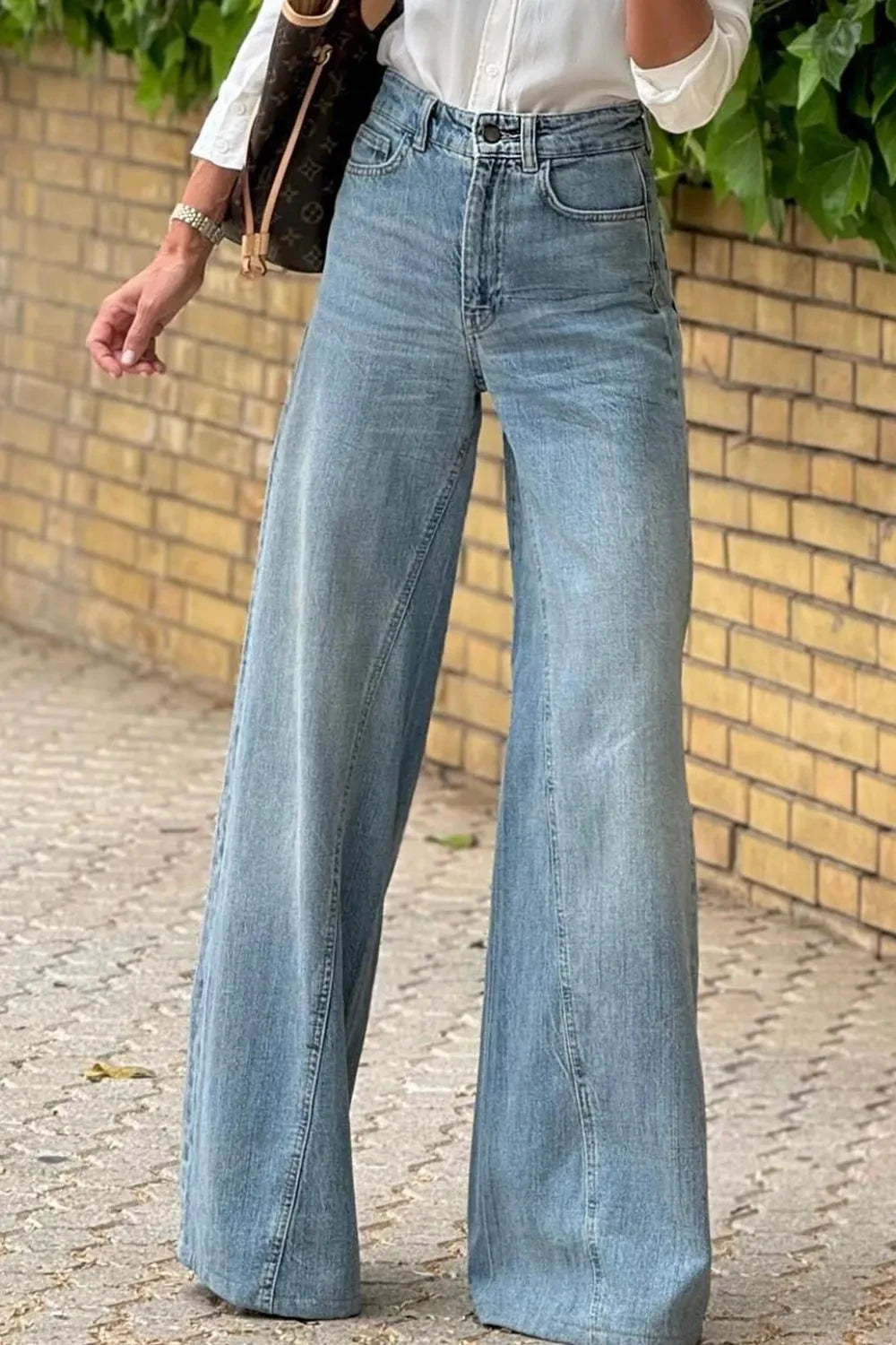 Wide Leg Jeans with Pockets by Trendsi