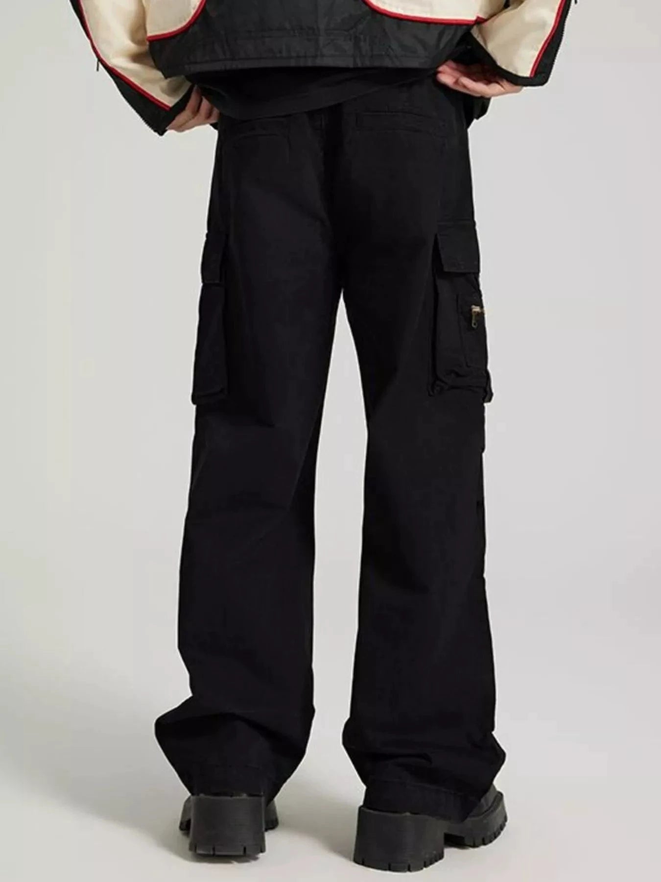 Men's Vintage Washed Cargo Jeans by Trendsi