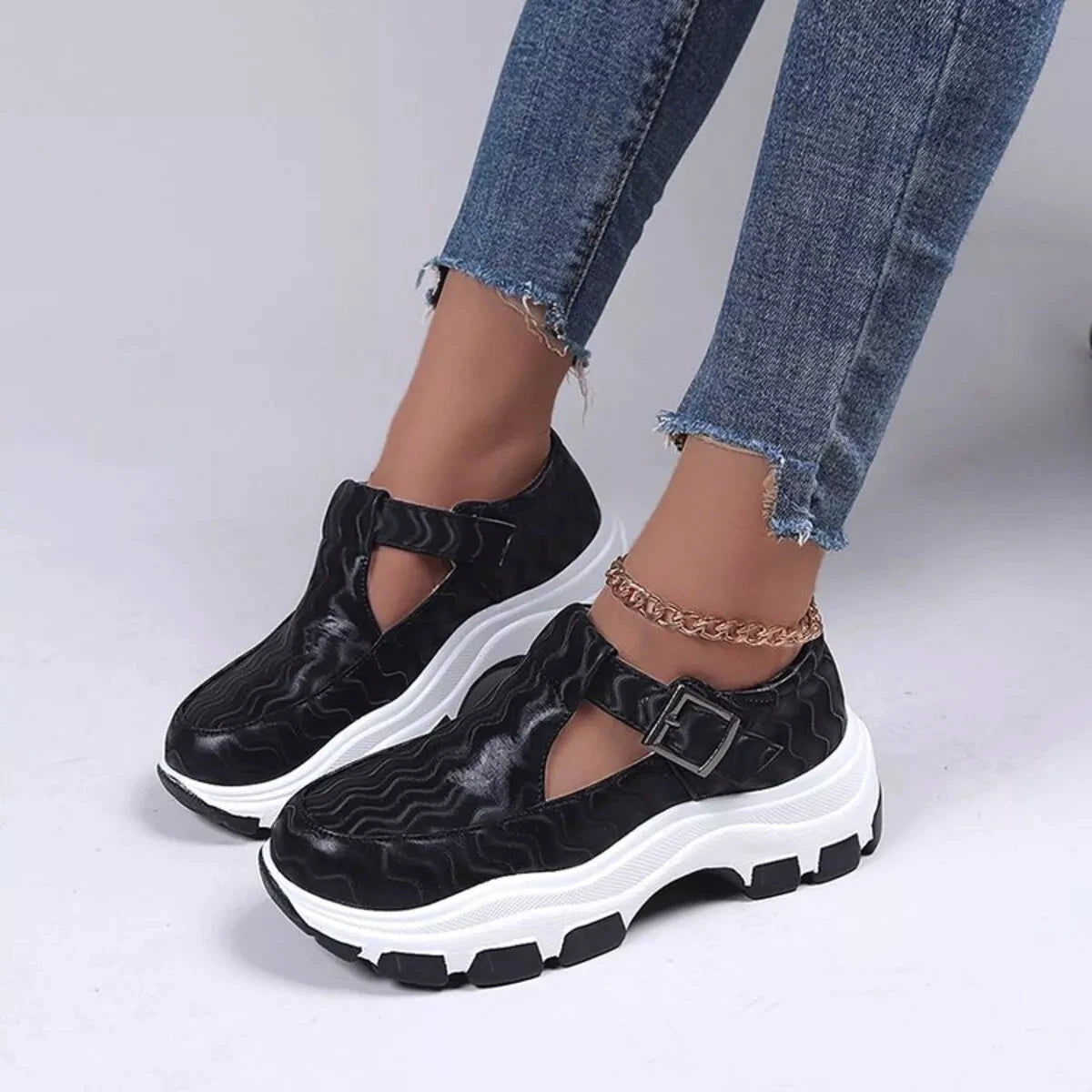 Round Toe Platform Sneakers by Trendsi